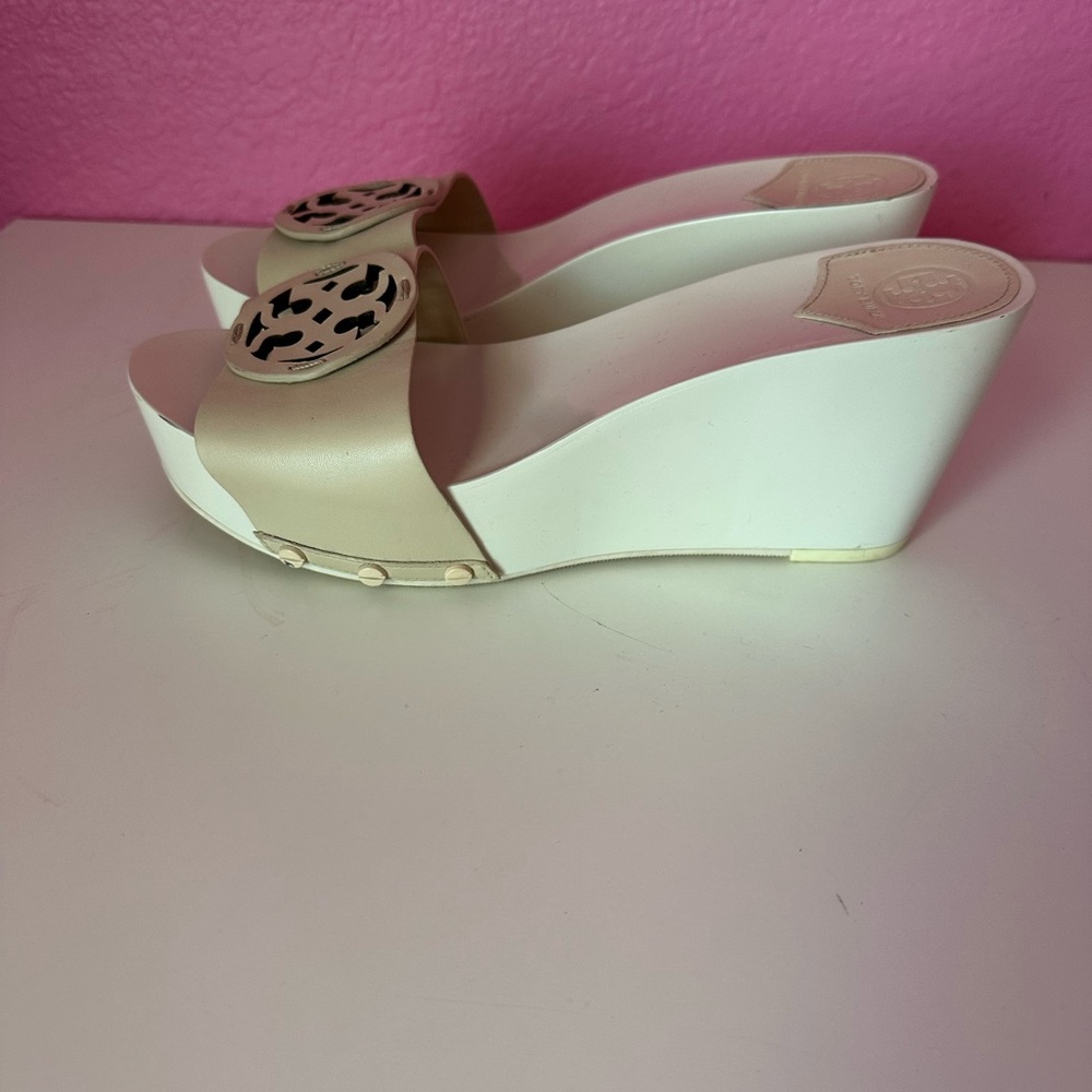 Tory Burch Patty 80mm wedge slide size 9